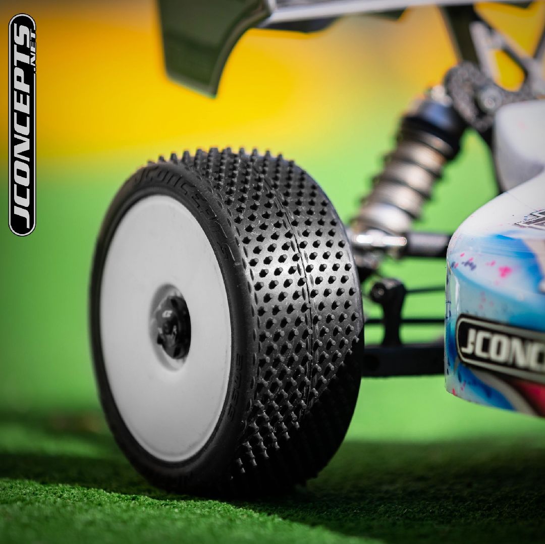 JConcepts Nessi - Pink Compound (Fits 83mm 1/8th Buggy Wheel) – image 3