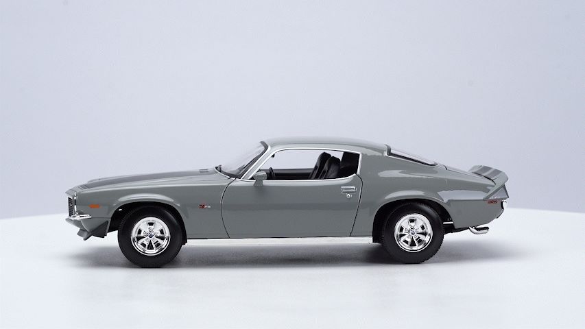 Maisto 1/18 SE 1971 Chevrolet Camaro - Gray – image 10