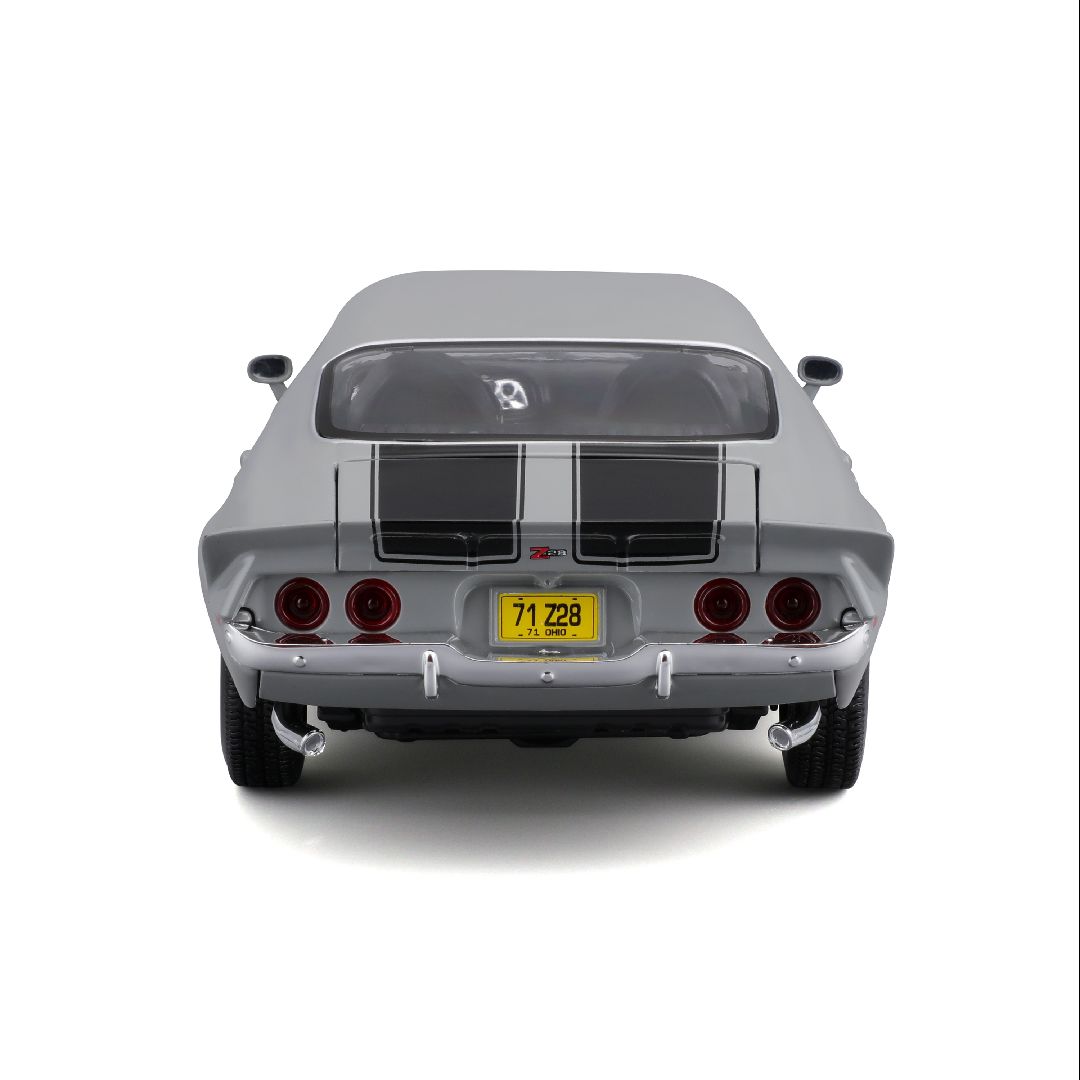 Maisto 1/18 SE 1971 Chevrolet Camaro - Gray – image 16