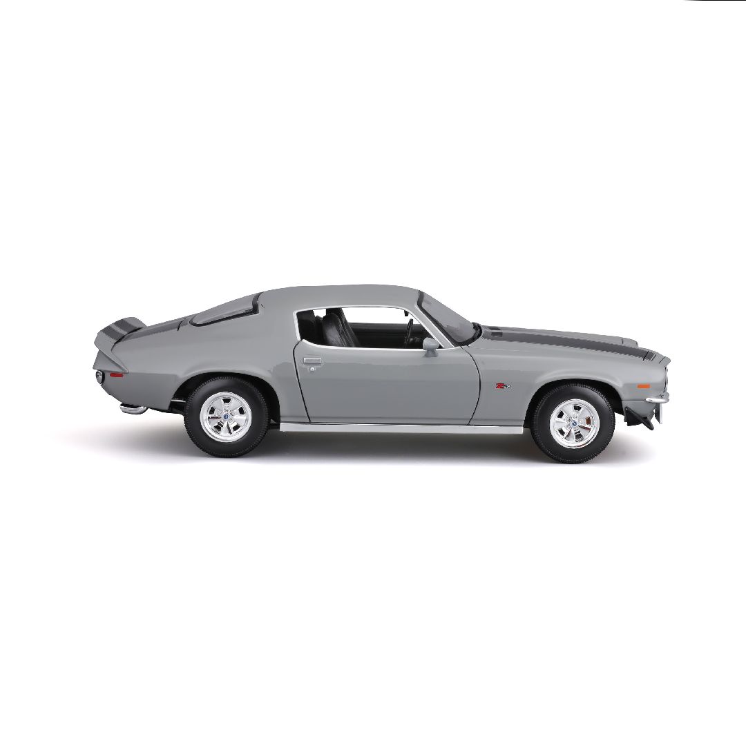 Maisto 1/18 SE 1971 Chevrolet Camaro - Gray – image 18