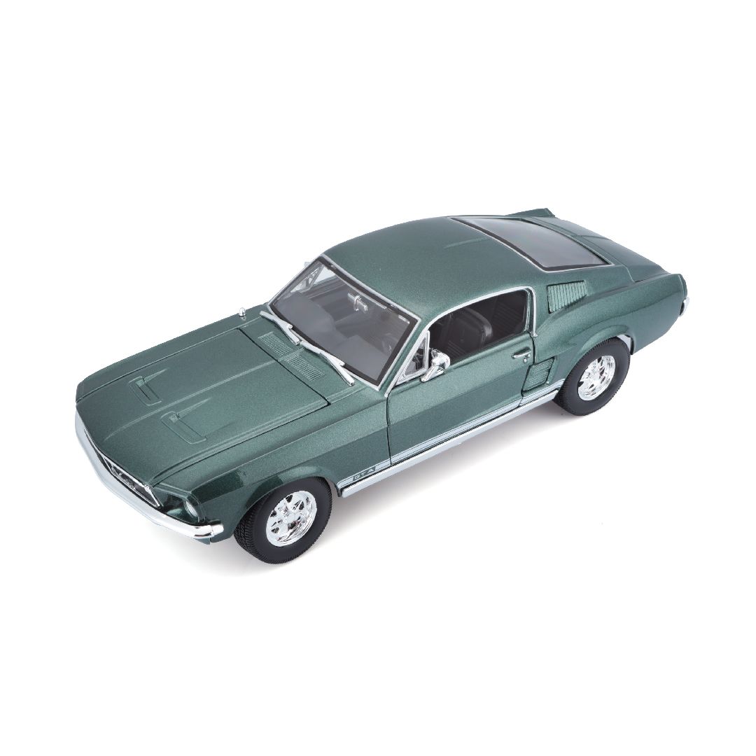 Maisto 1/18 SE 1967 Ford Mustang GTA Fastback - Metallic Green – image 15