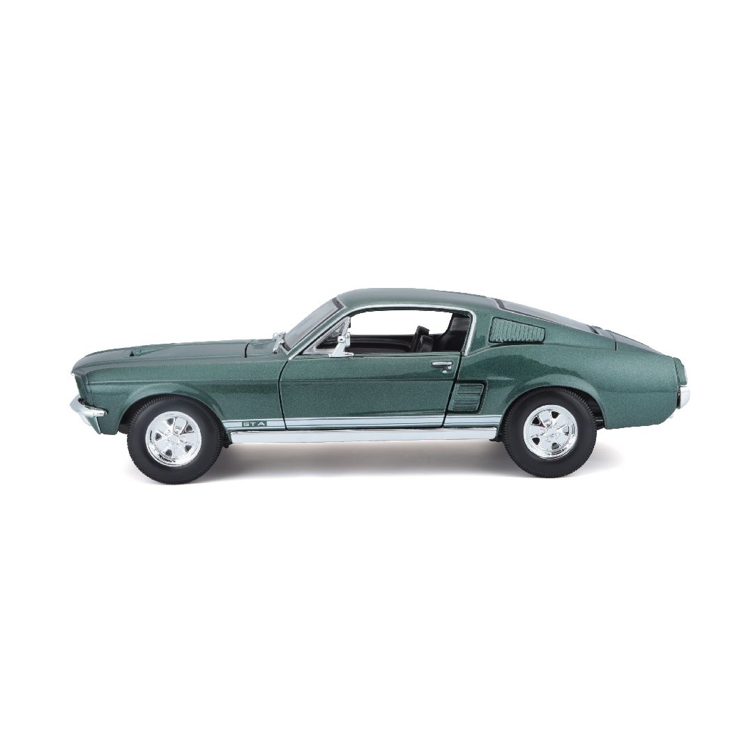 Maisto 1/18 SE 1967 Ford Mustang GTA Fastback - Metallic Green – image 18