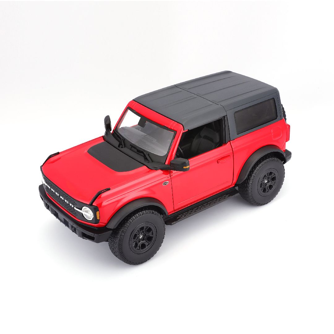 Maisto 1/18 SE 2021 Ford Bronco Wildtrak 2dr (Red) – image 7