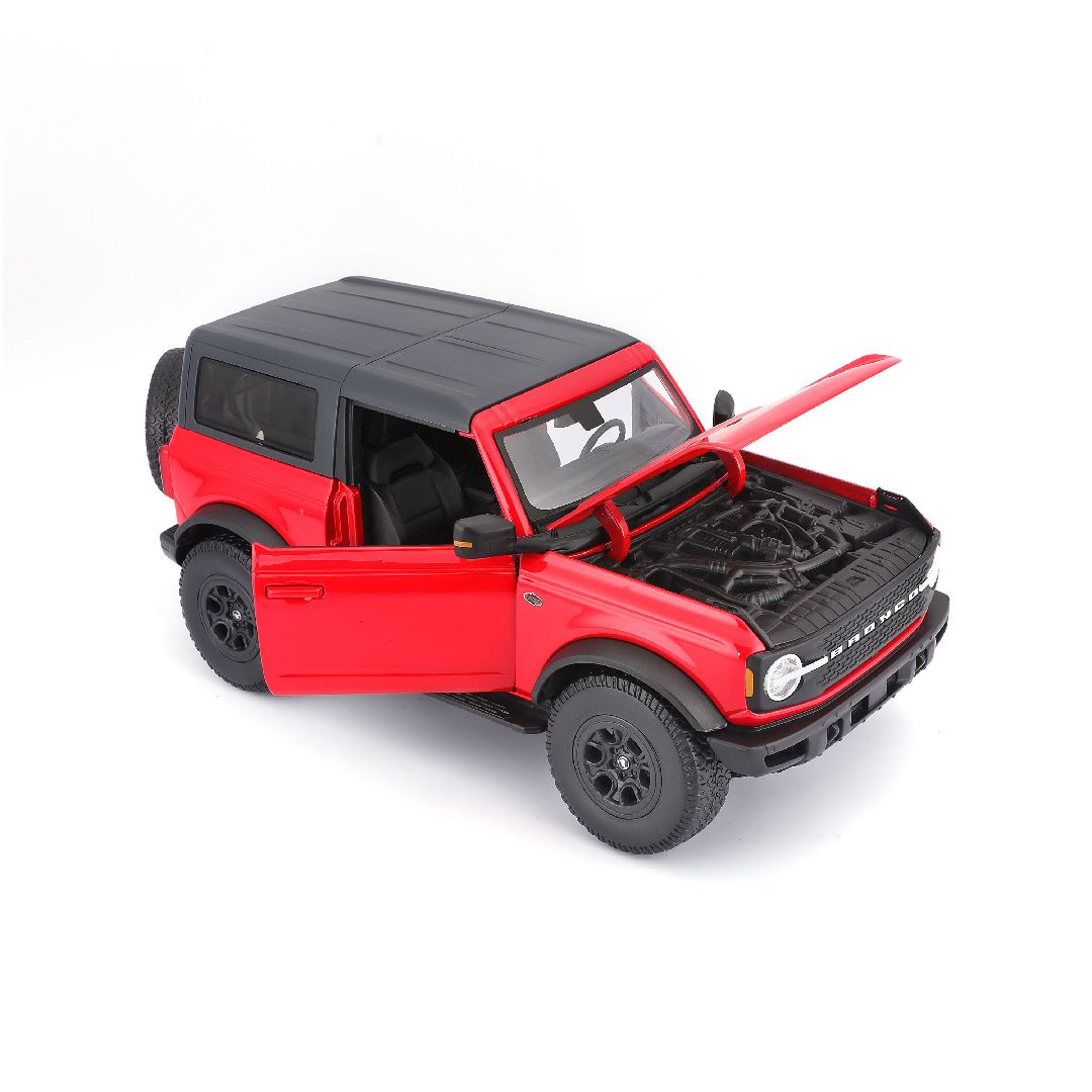 Maisto 1/18 SE 2021 Ford Bronco Wildtrak 2dr (Red) – image 8