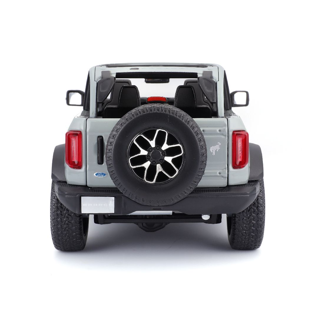 Maisto 1/18 SE 2021 Bronco Badlands (w/o doors) - Cactus Gray – image 4