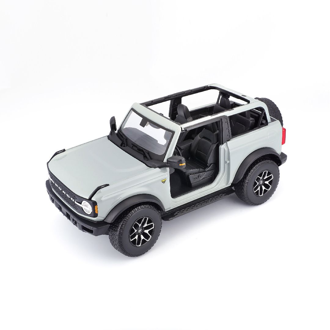 Maisto 1/18 SE 2021 Bronco Badlands (w/o doors) - Cactus Gray – image 15
