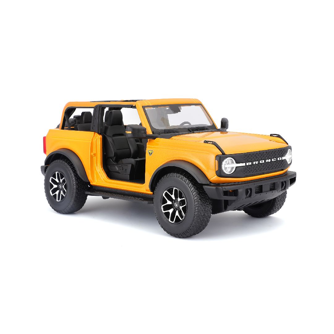Maisto 1/18 SE 2021 Ford Bronco Badlands (w/o drs) (Orange) – image 15