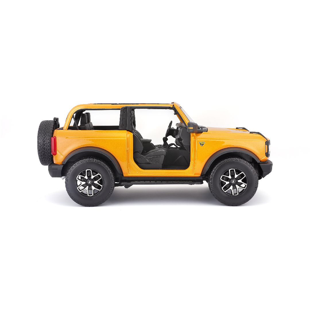 Maisto 1/18 SE 2021 Ford Bronco Badlands (w/o drs) (Orange) – image 16