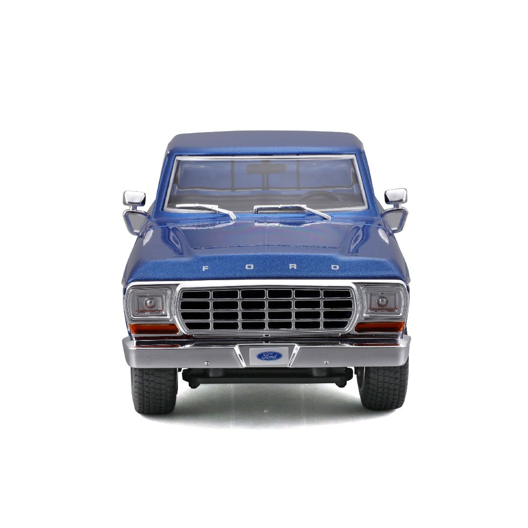 Maisto 1/18 SE 1979 Ford F1 Pick-up Truck  - Blue/White – image 14