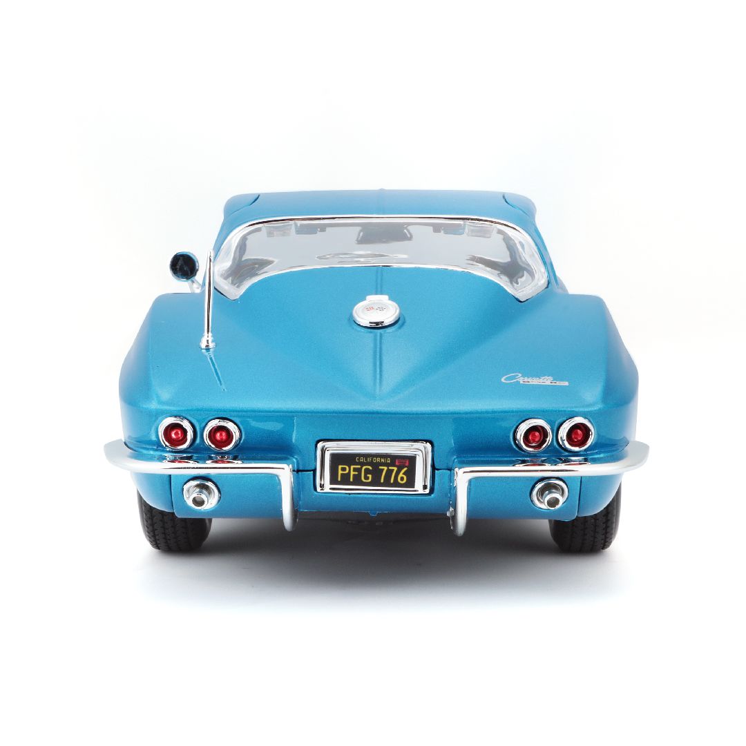 Maisto 1/18 SE 1965 Chevrolet Corvette (Metallic Light Blue) – image 18