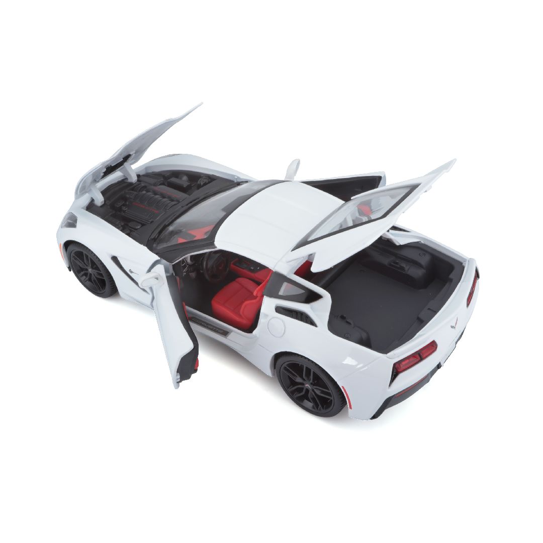 Maisto 1/18 SE 2014 Chevrolet Corvette Stingray Z51 (White) – image 9