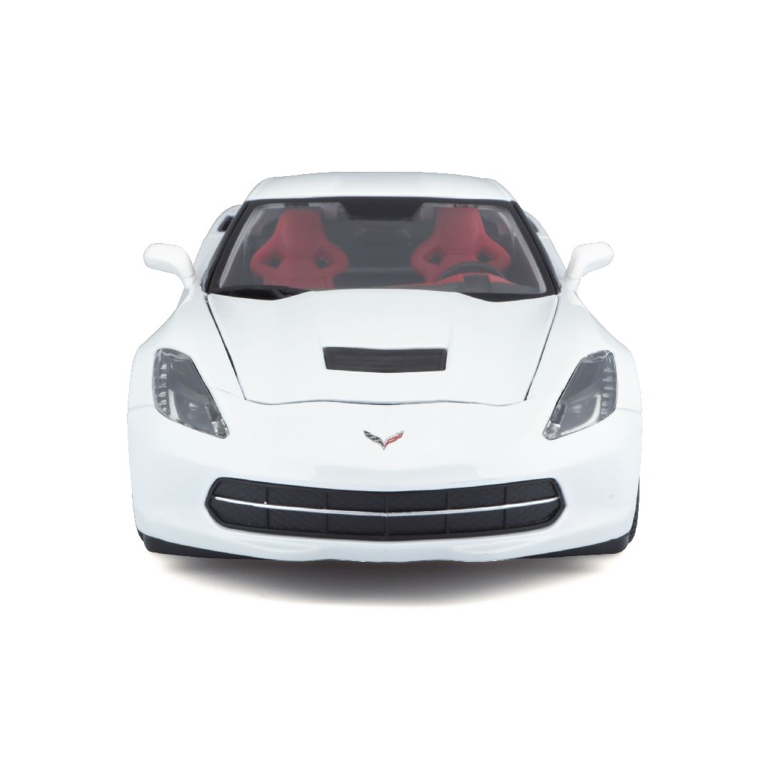 Maisto 1/18 SE 2014 Chevrolet Corvette Stingray Z51 (White) – image 15