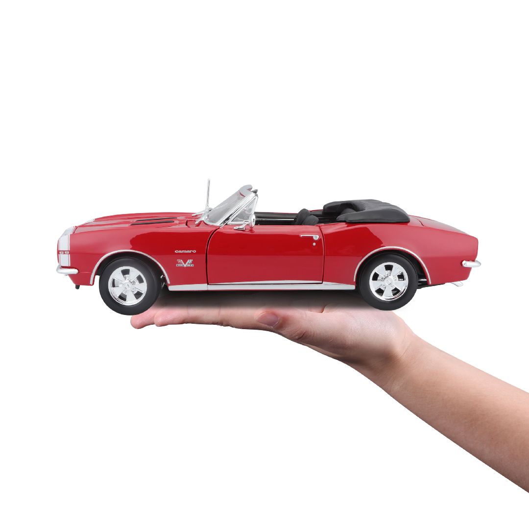 Maisto 1/18 SE 1967 Chevrolet Camaro SS 396 Convertable  - Red – image 16