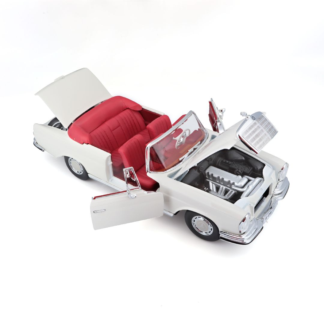 Maisto 1/18 SE 1967 Mercedes-Benz 280SE Cabrio - Cream – image 8