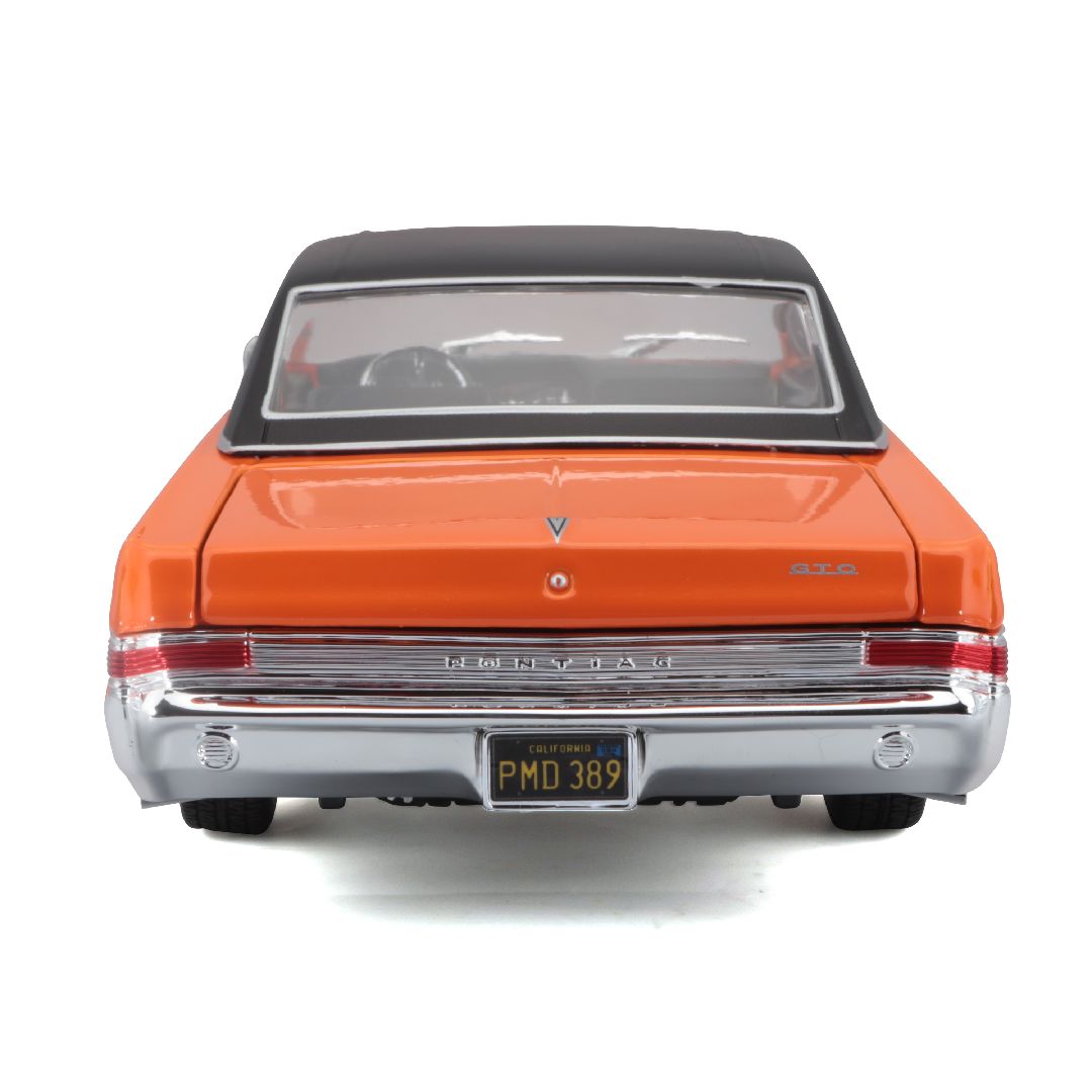 Maisto 1/18 SE 1965 Pontiac GTO (Hurst Edition) - Orange – image 4