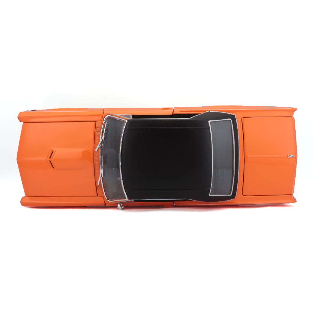 Maisto 1/18 SE 1965 Pontiac GTO (Hurst Edition) - Orange – image 5