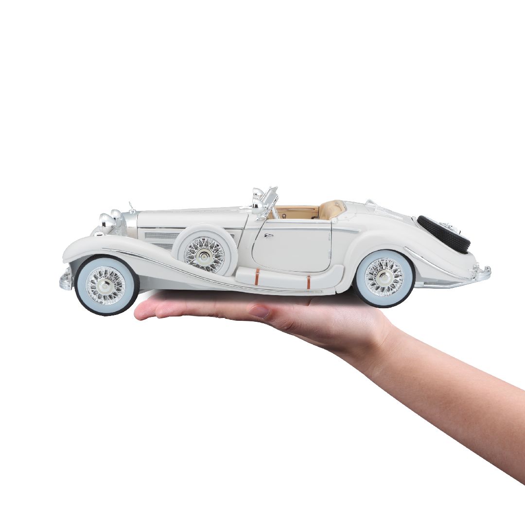 Maisto 1/18 PE 1936 M-B 500 K Typ Specialroadster (White) – image 16
