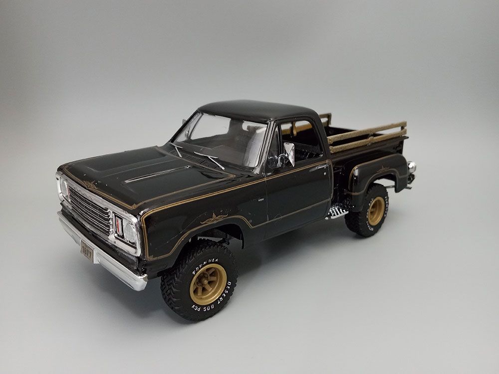 MPC 1/25 1977 Dodge Warlock Pickup 2T thumbnail 7