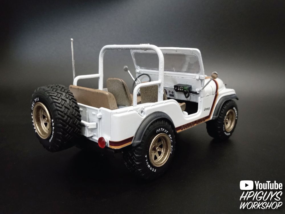 MPC 1/25 1981 Jeep CJ5 Golden Hawk Model Kit (Level 2) thumbnail 1
