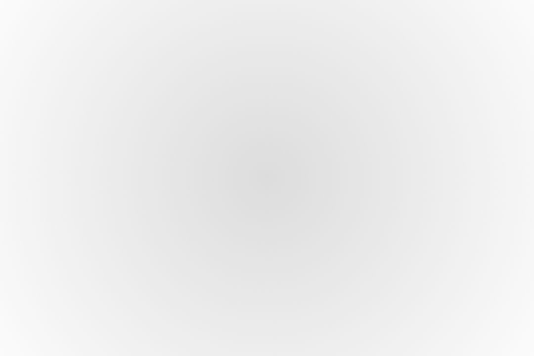 On Point 150ml RC Spray Paint - Metallic White – image 2
