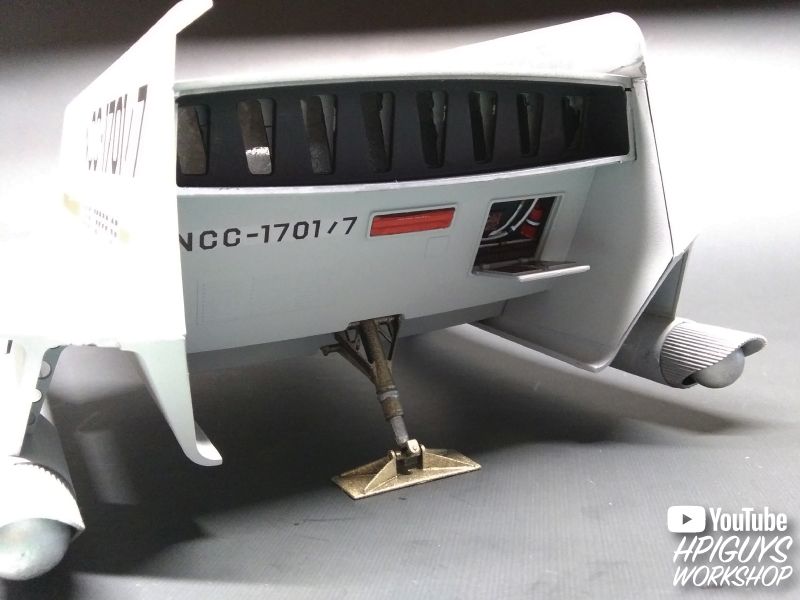 Polar Lights Galileo Shuttle 1/32 Model Kit (Level 2) – image 12