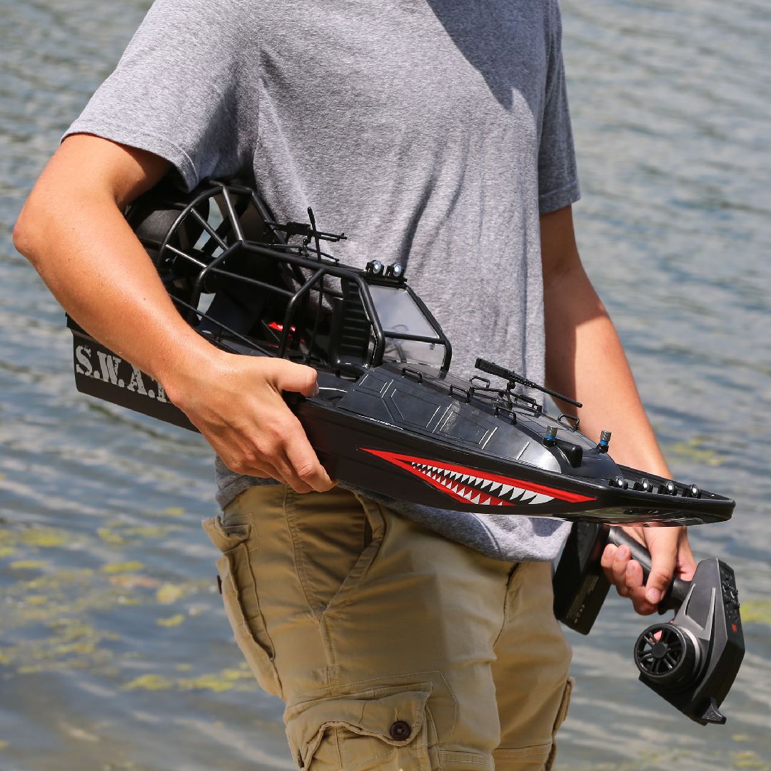 Pro Boat Aerotrooper 25-inch Brushless Air Boat RTR – image 6