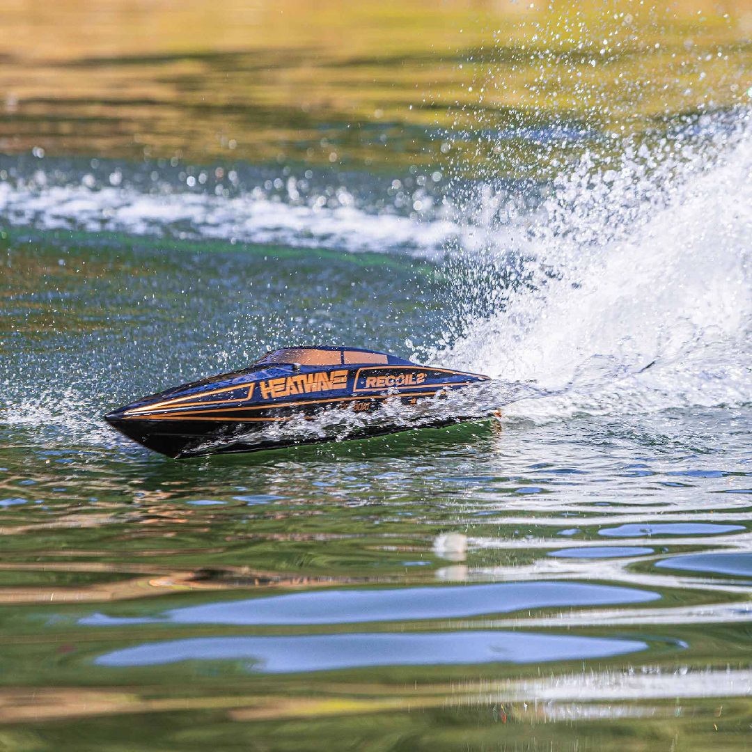 Pro Boat Heatwave Recoil 2 V2 26 Self-Right, BLX RTR (B&C Incl) – image 3
