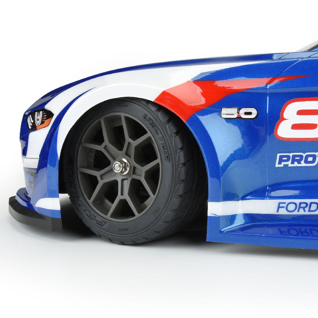 Pro-Line Victory 2.4" (Soft) Belted Tires on Gray Wheels (2) – image 3