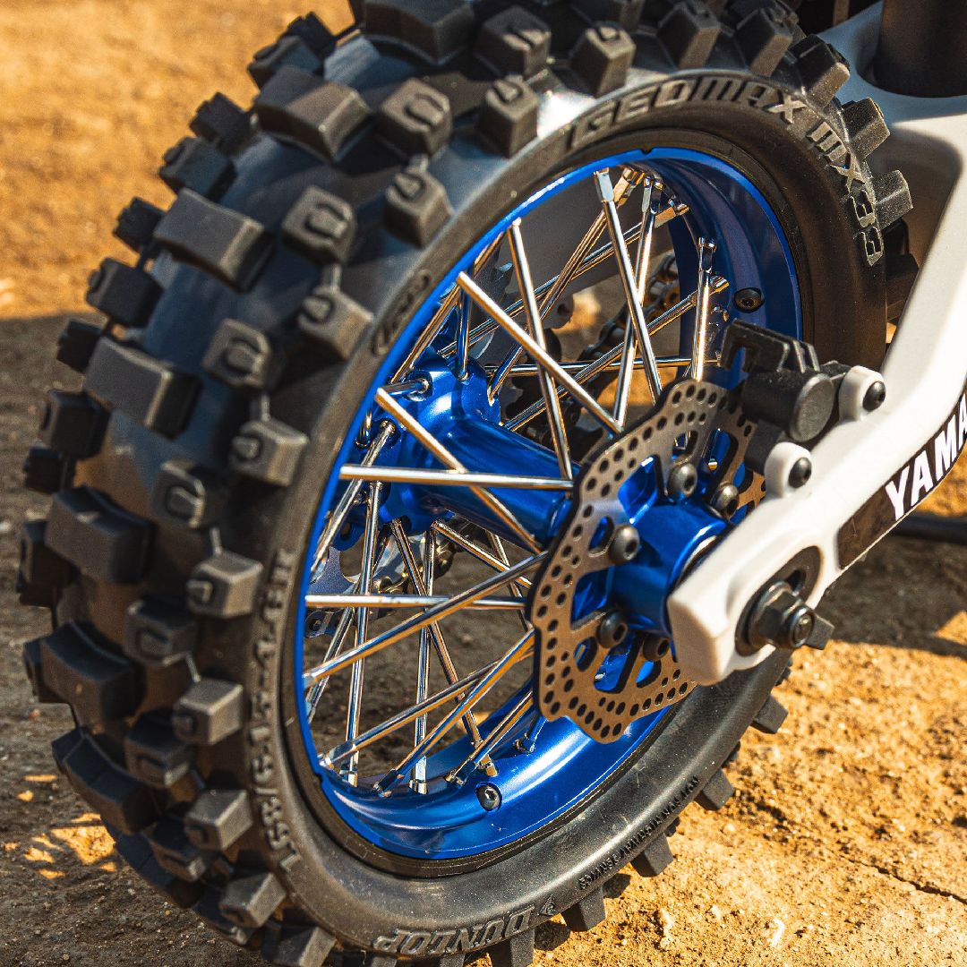 Pro-Line Pro-Spec Aluminum Rear Hub, Blue: Promoto-MX – image 2