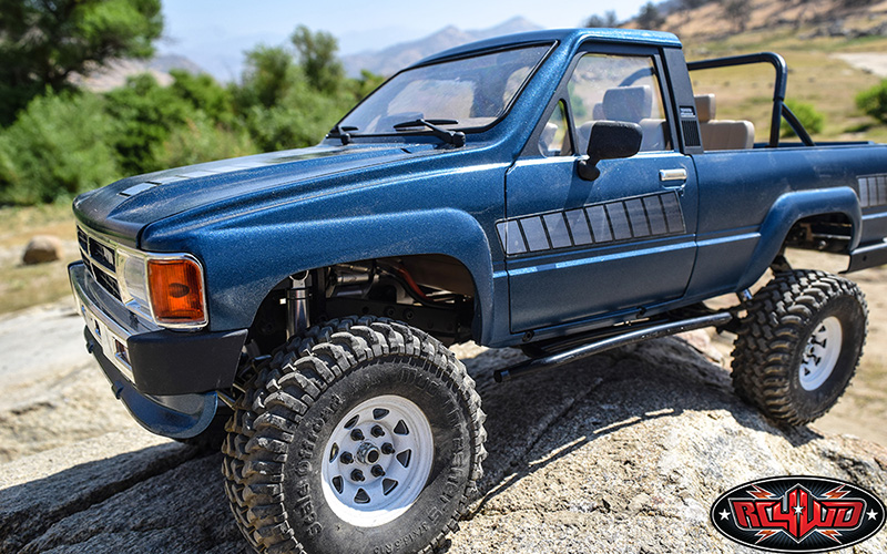 RC4WD 1985 Toyota 4Runner Complete Body Set thumbnail 9