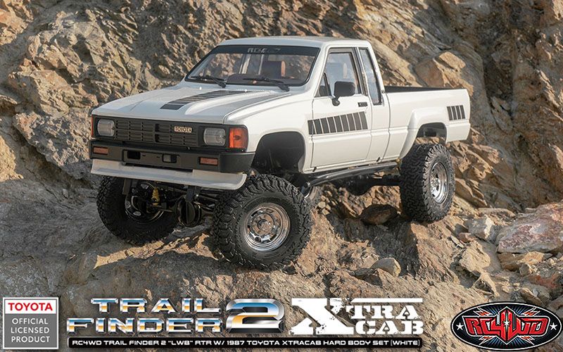 RC4WD 1/10 Trail Finder 2 LWB 87 Toyota Xtracab 4x4 RTR - White – image 11