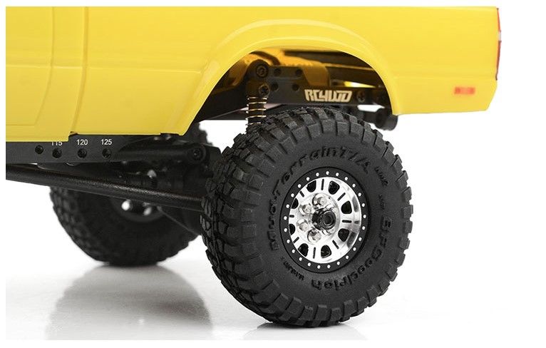 RC4WD 0.7" BFGoodrich Mud Terrain T/A KM2 Tires 1.16" OD (2) – image 6