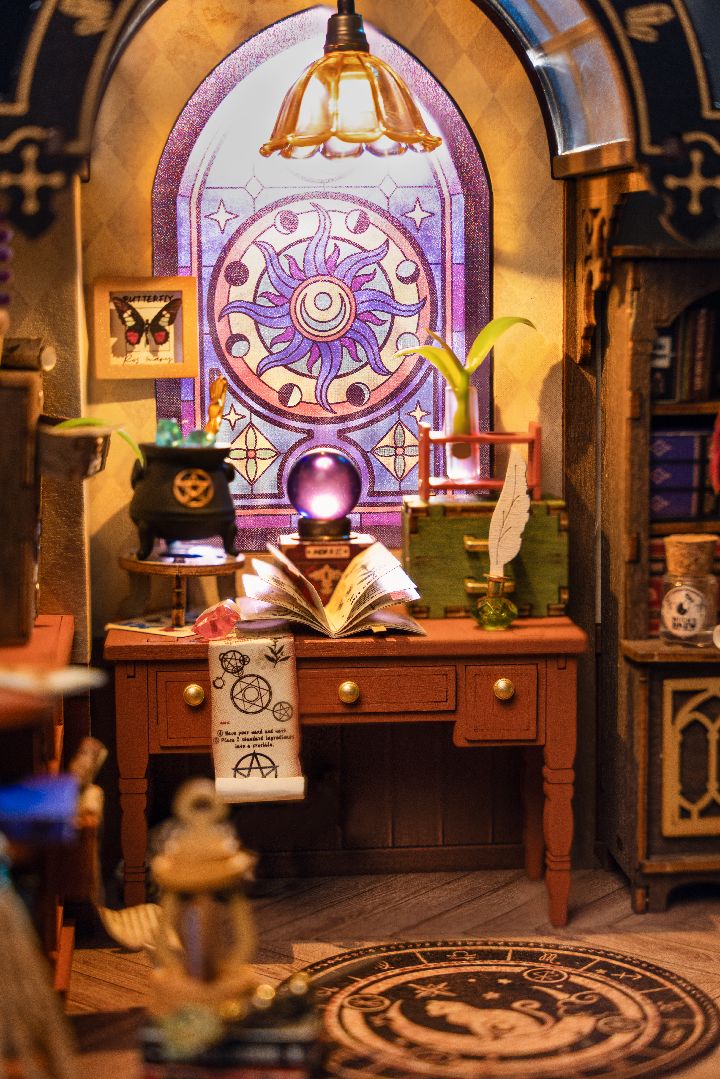 Rolife The Magic Study DIY Miniature House Kit – image 3