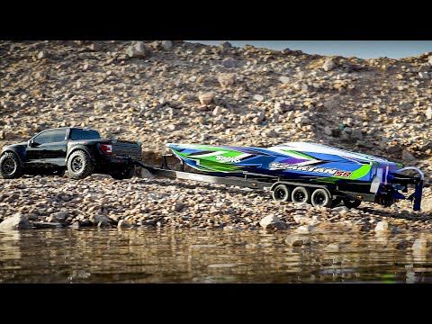 Traxxas Spartan SR 36" Race Boat with Self-Righting - Green – image 6