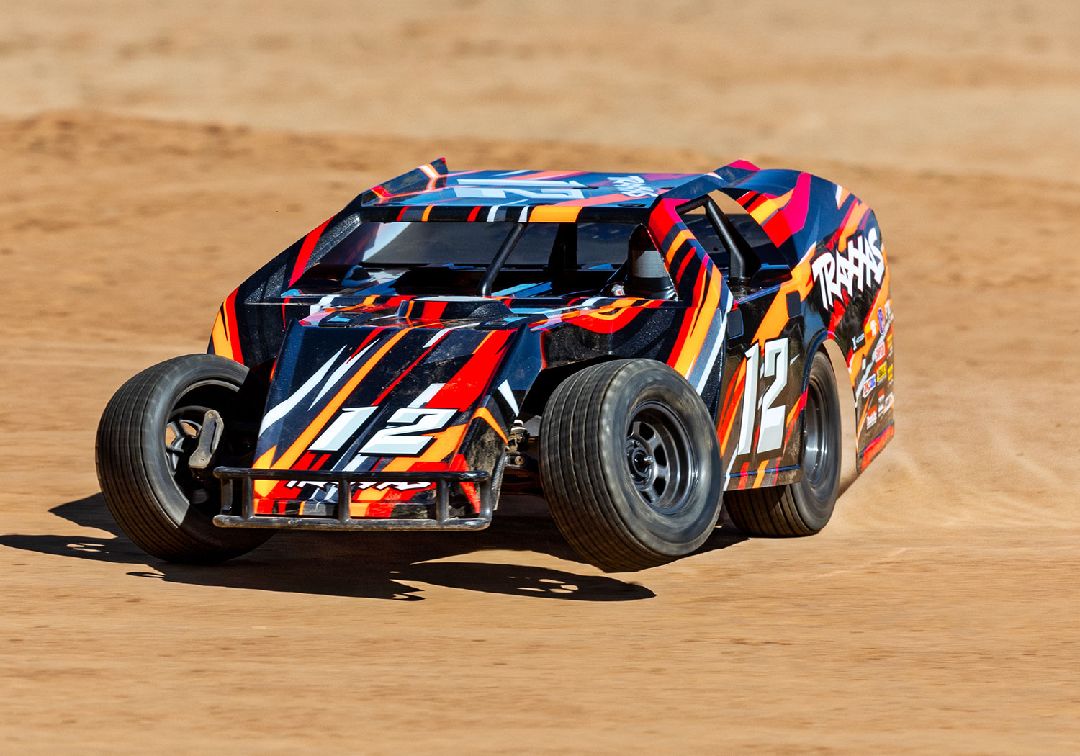 Traxxas 1/10 Slash Modified BL-2S 2wd RTR - Orange – image 5