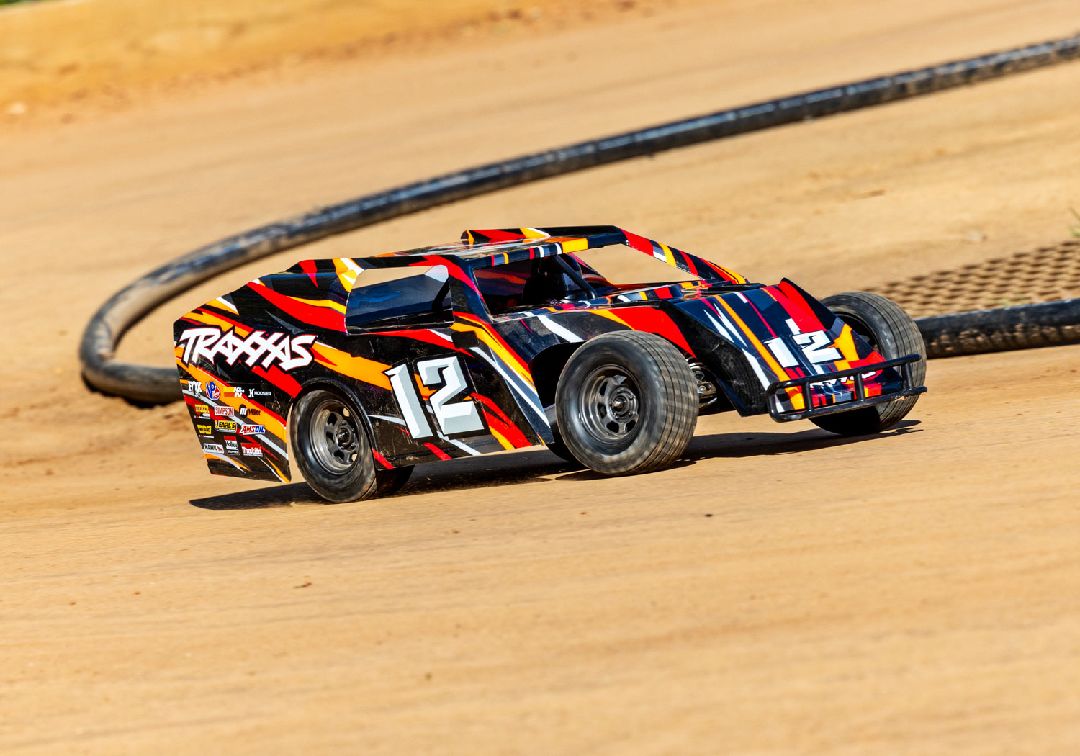 Traxxas 1/10 Slash Modified BL-2S 2wd RTR - Orange – image 3