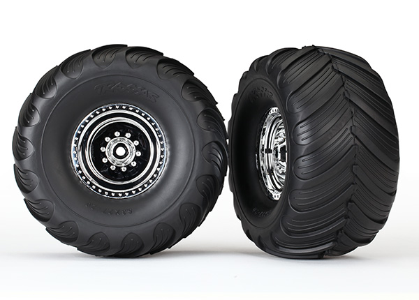 Traxxas Bigfoot #1 tires and wheels (rear) thumbnail 1