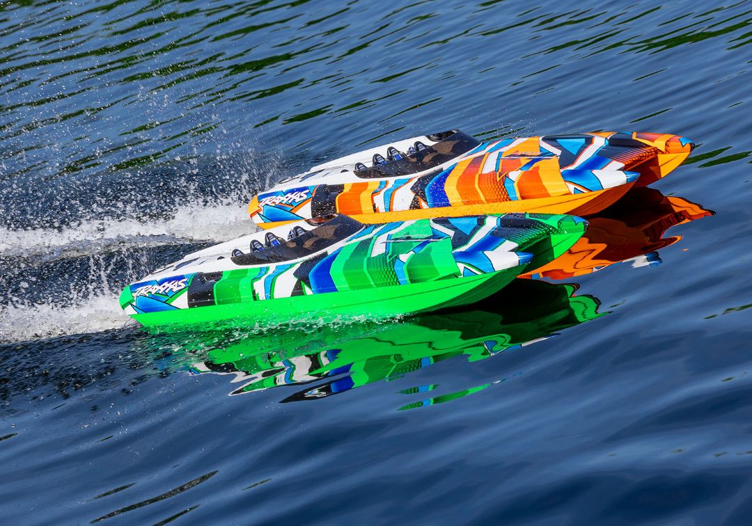 Traxxas DCB M41 Widebody 40" Catamaran Race Boat GreenR – image 4