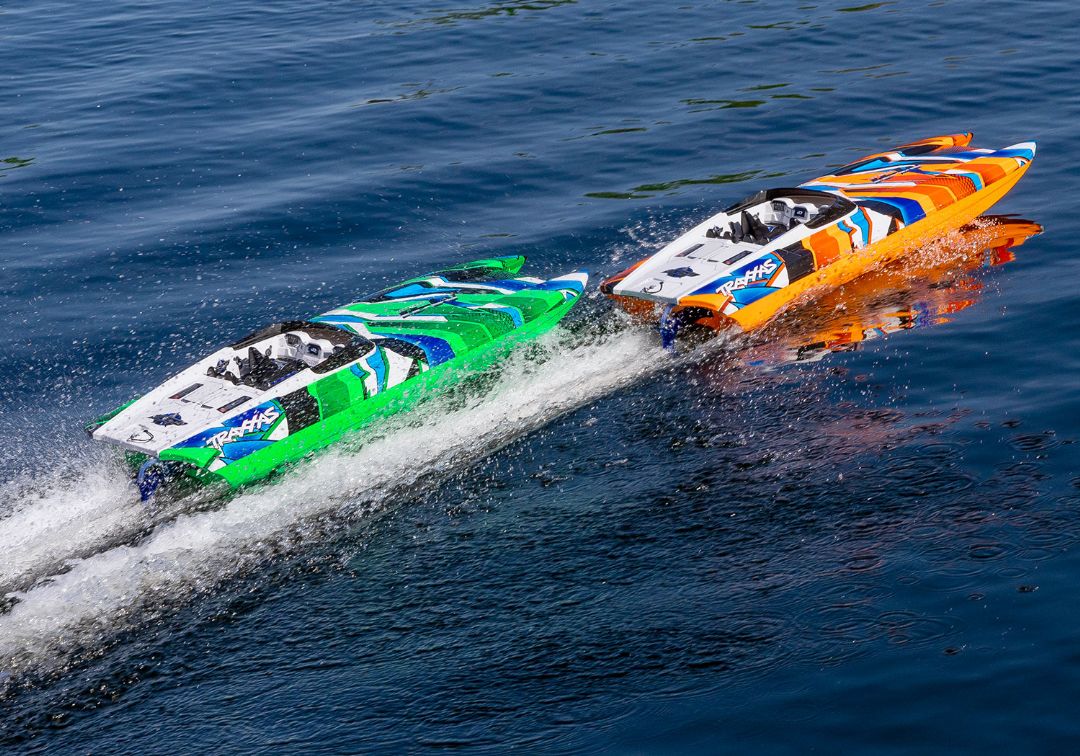 Traxxas DCB M41 Widebody 40" Catamaran Race Boat GreenR – image 5
