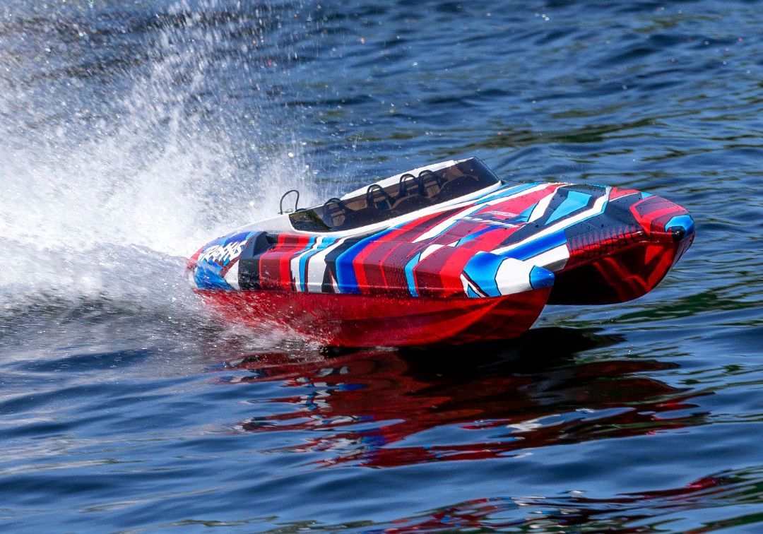Traxxas DCB M41 Widebody 40" Catamaran Race Boat RedR – image 8