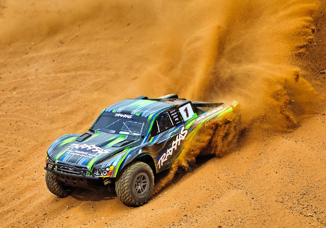 Traxxas 1/10 Slash BL-2S 4x4 RTR - Green w/ Charger & Battery – image 15