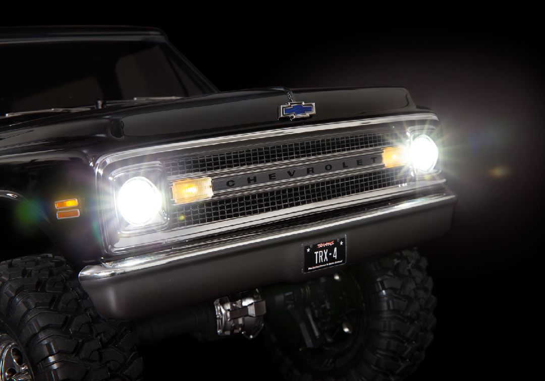 Traxxas LED Light Set TRX-4 Blazer ('69 & '72) With Power Module – image 4