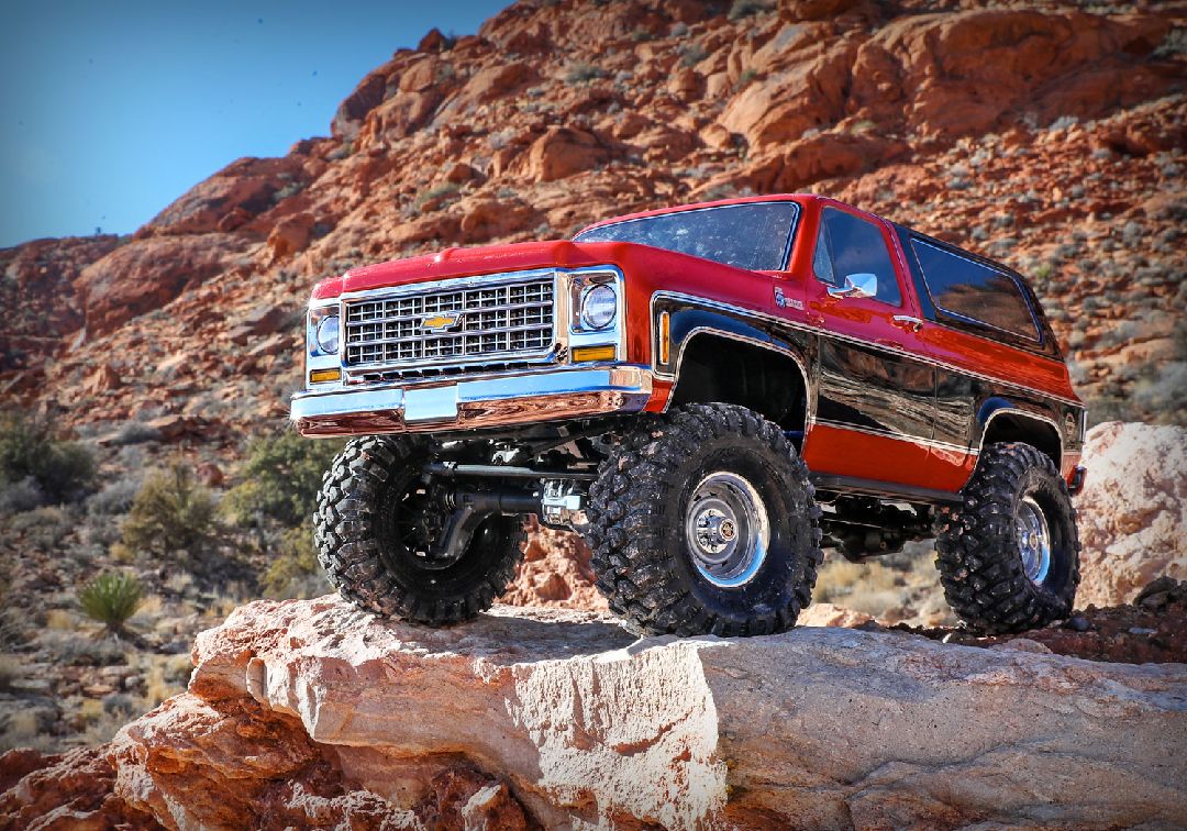 Traxxas 1/10 TRX-4 1979 Chevrolet Blazer 4x4 RTR - Red – image 5