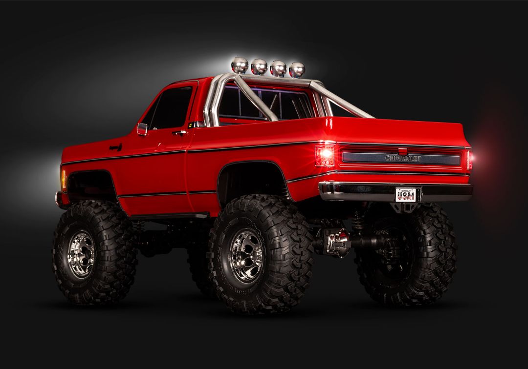 Traxxas 1/10 TRX-4 Chevy K10 Cheyenne High Trail 4x4 RTR - Red – image 7