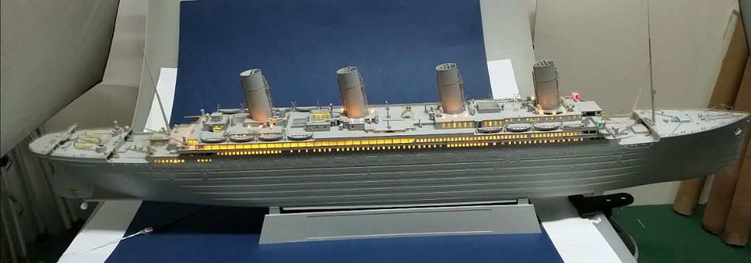 Trumpeter 1/200 Titanic – image 2