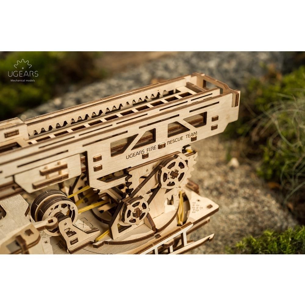 UGears Ladder Fire Truck - 537 pieces (Advanced) – image 3