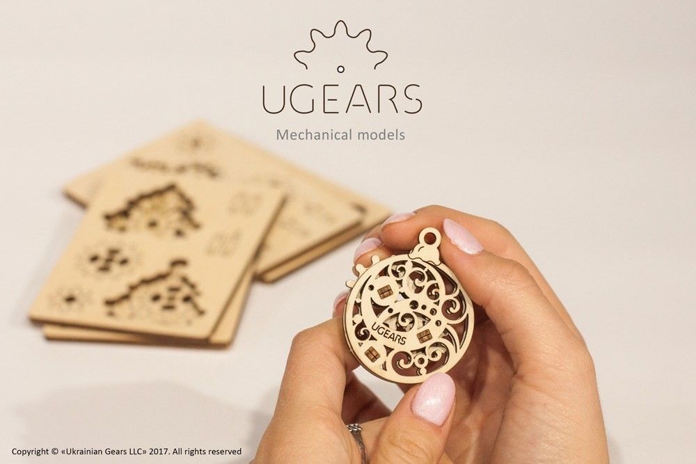 Ugears U-Fidget Happy New Gear (4 Models) - 37 Pieces thumbnail 1