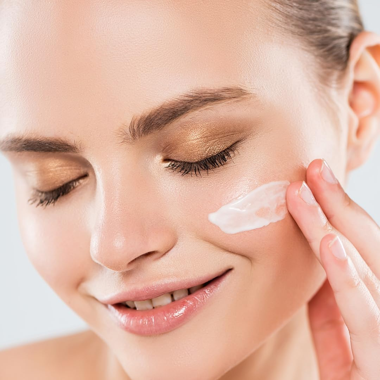 Refresh Botanicals - Brightening Facial Moisturizer - Neroli & Grapefruit | 50 mL – image 3